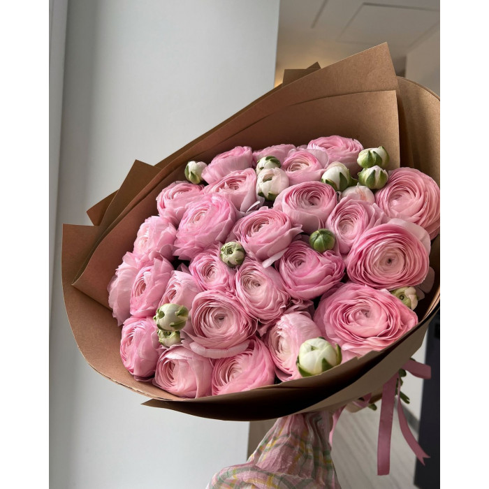 Ранункулюсы в Байконуре