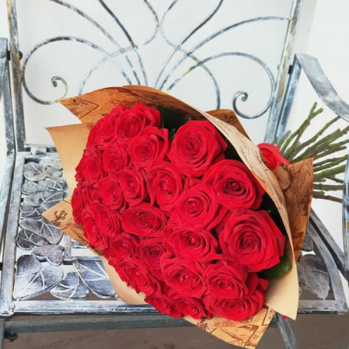 Купить на заказ Букет из 31 красной розы с доставкой в Байконуре